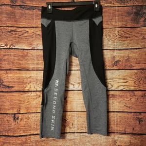 Second Skin Womens Compression Capri Leggings